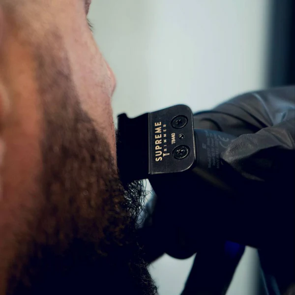 Supreme Recharge Trimmer & Smart Base | Black - Image 3