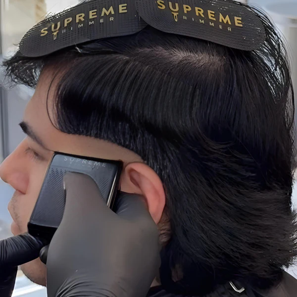 Supreme Solo Single Foil Shaver & Travel Lock | Black - Image 2